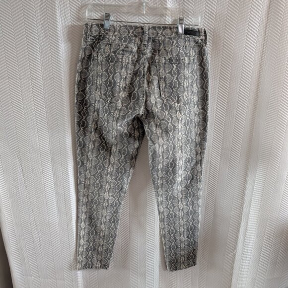 Blank NYC Reade Crop Snakeskin Skinny Jean Size 30 Python grey white Rock - Picture 4 of 12